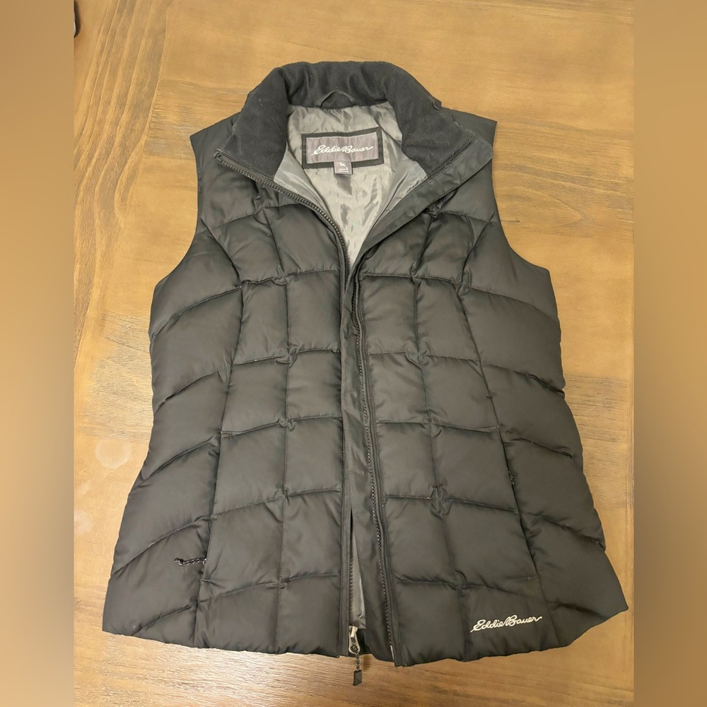 Eddie Bauer Black Vest Women’s Small